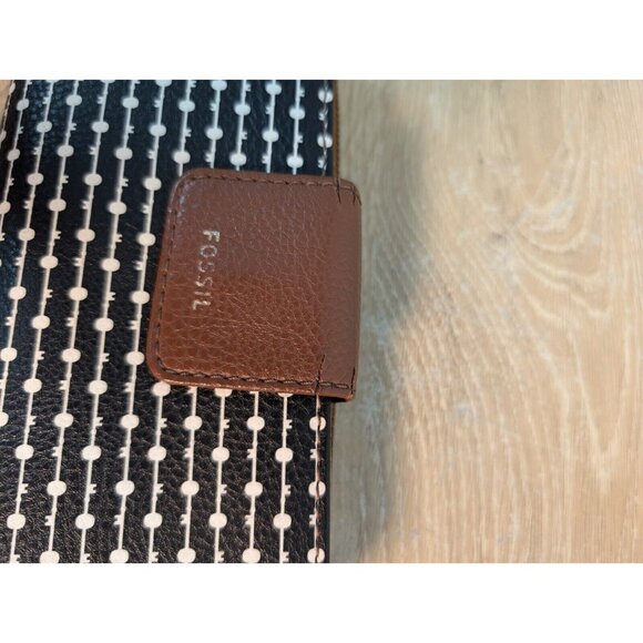 Fossil Womens Bifold Wallet Black Geometric Genuine Leather Zipper Pocket Modern - Picture 3 of 8